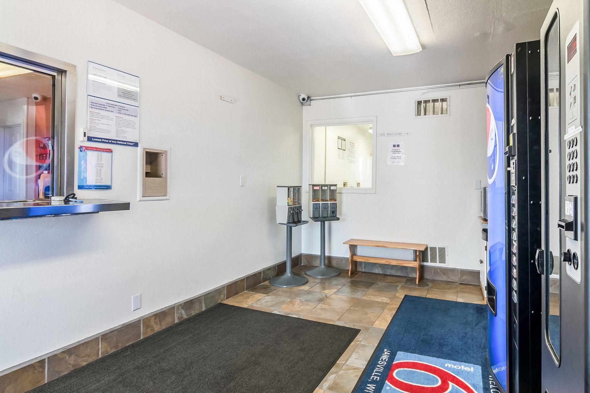 Motel 6-Janesville, Wi Экстерьер фото