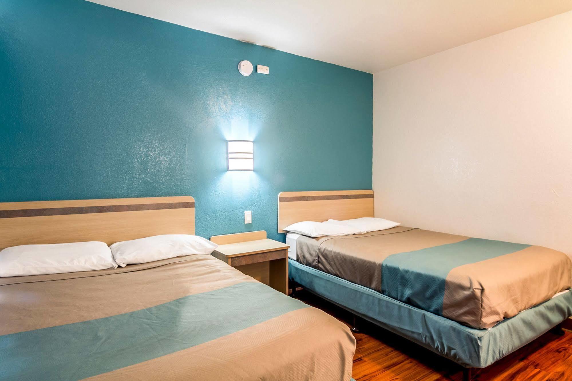 Motel 6-Janesville, Wi Экстерьер фото