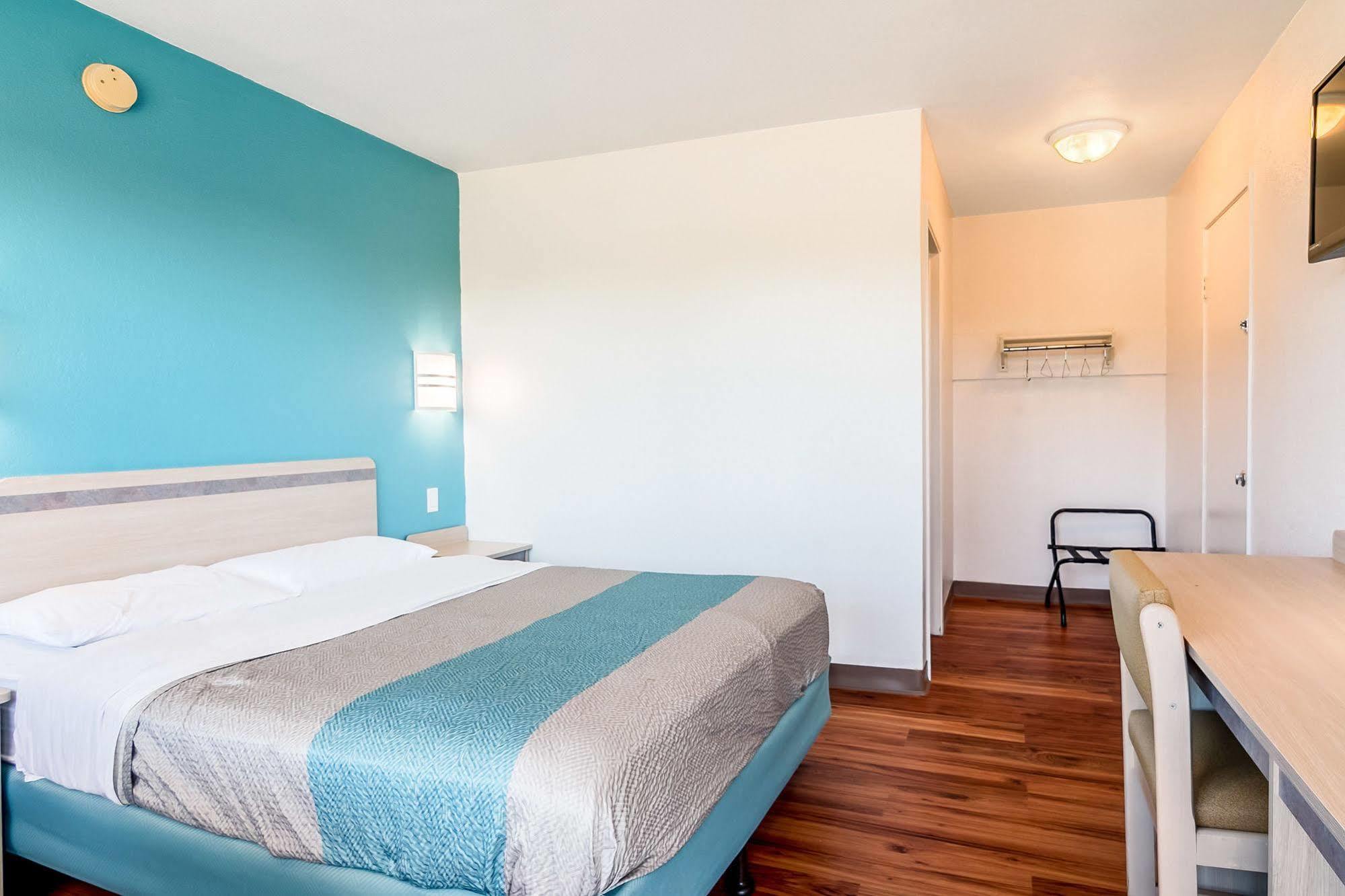 Motel 6-Janesville, Wi Экстерьер фото